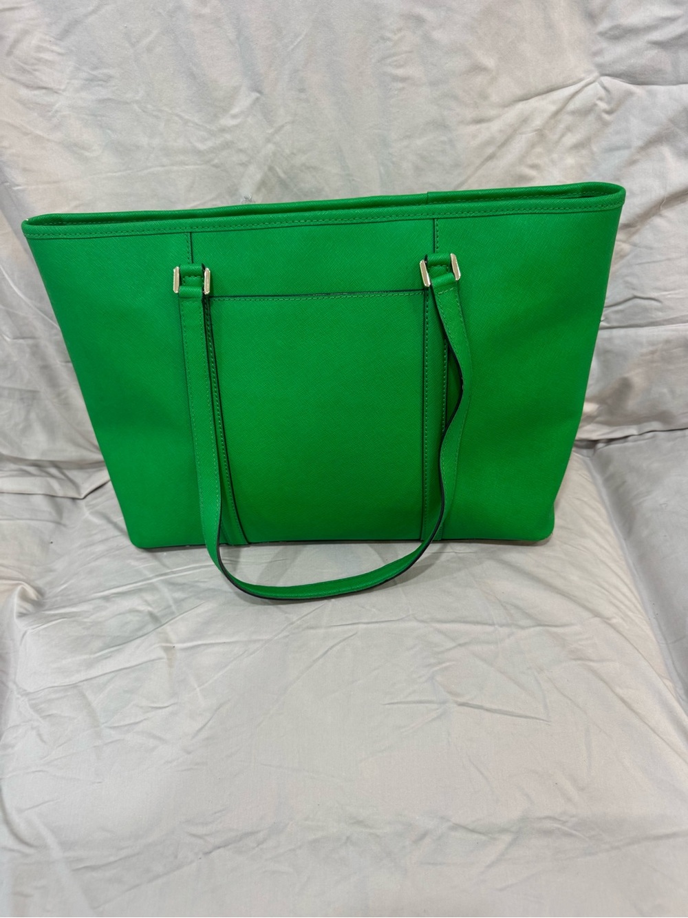 Michael Kors attractive Bright Green large tote! - Picture 4 of 10